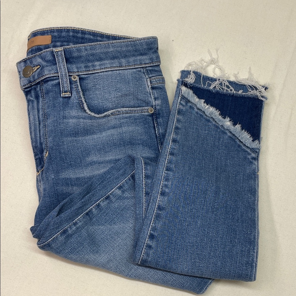 Joe's Jeans Skinny Jeans with detailing on bottom